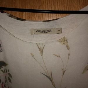 Super cute flowery Blouse